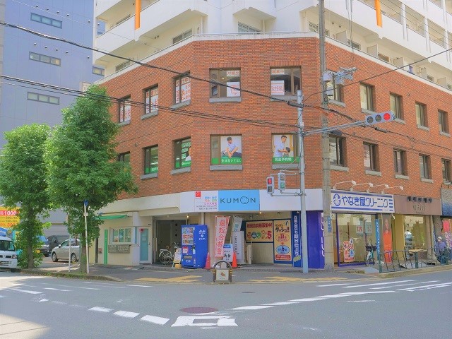 アクセス